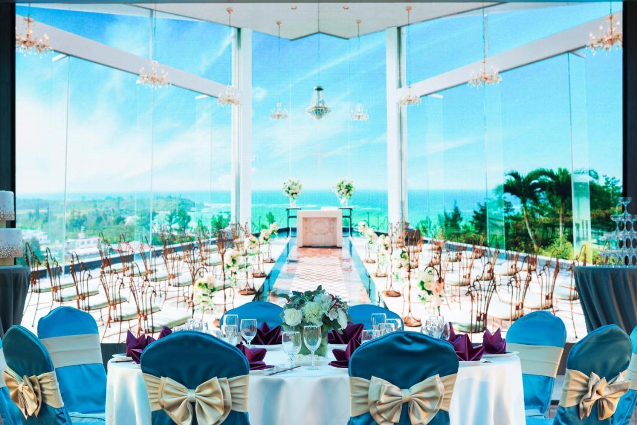 The Howard Plaza Hotel Гаосюн Экстерьер фото The Crystal Hall