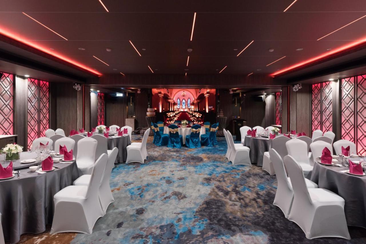 The Howard Plaza Hotel Гаосюн Экстерьер фото The Grand Ballroom